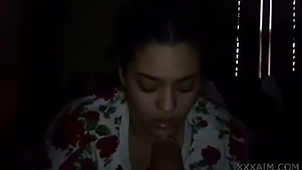 La Caliente Chica Árabe Le Da Una Mamada Impresionante A Una Gran Polla Marroquí En Xxxaim.Com En Las Webcams
