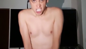 I Finger His Butt For Him To Enjoy It With Me