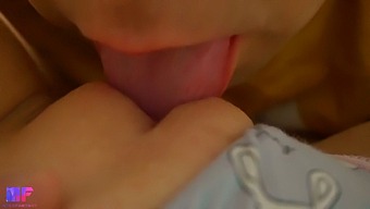 Mastering The Art Of Pleasure With A Stepsister'S Pussy