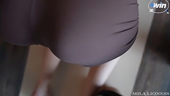 Unplanned Encounter: Stepsister'S Yoga Session Turns Into Passionate Fucking With Big Dick And Cum