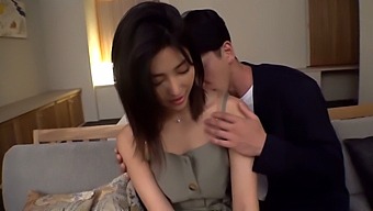A Hot Brunette Gets Down And Dirty With A Steamy Blowjob And Hardcore Fucking!