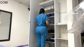Mature Latina With Big Natural Tits And Fat Ass Gets Oiled Up In Medical Office