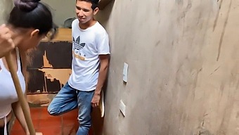 I'M Inviting My Stepdad To Penetrate Me In Our Home'S Laundry Room
